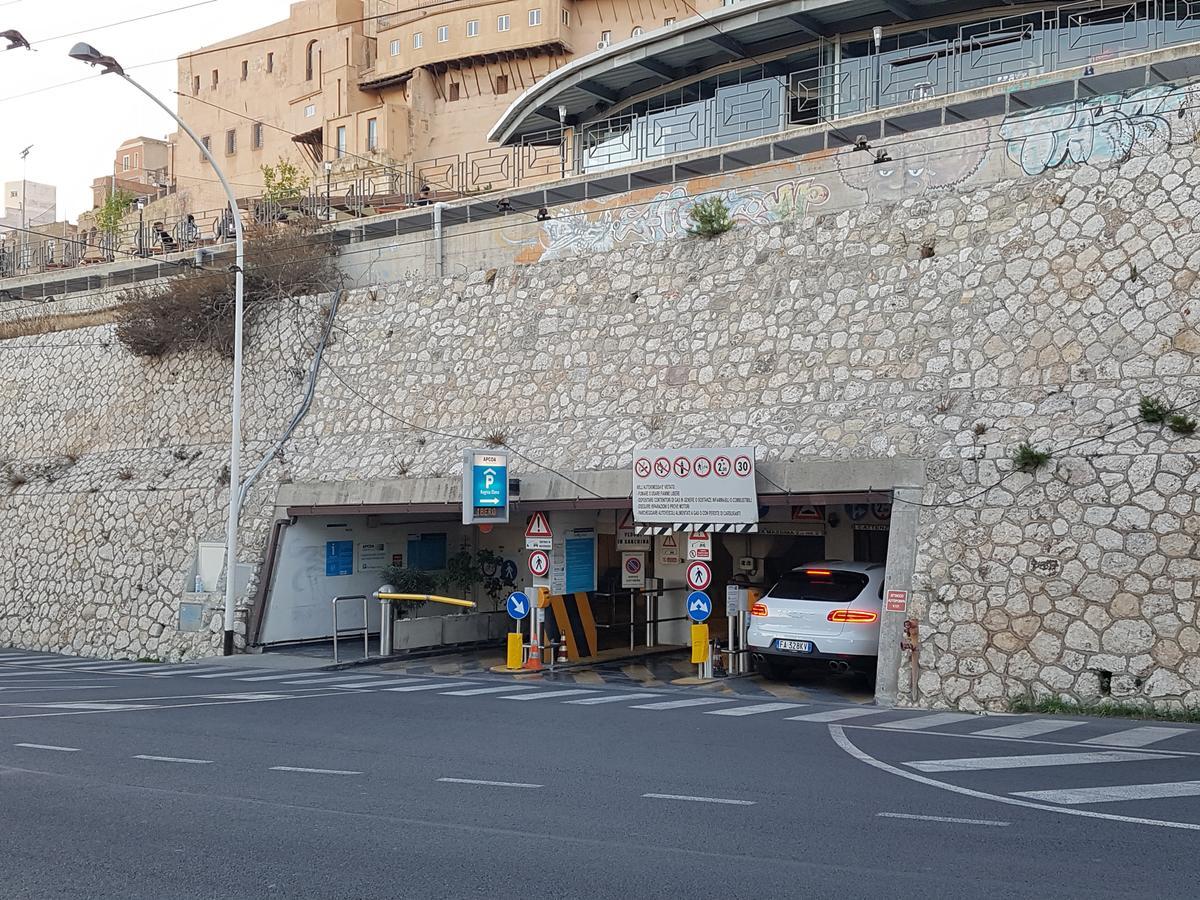 Al Bastione Di Cagliari Hotel Buitenkant foto